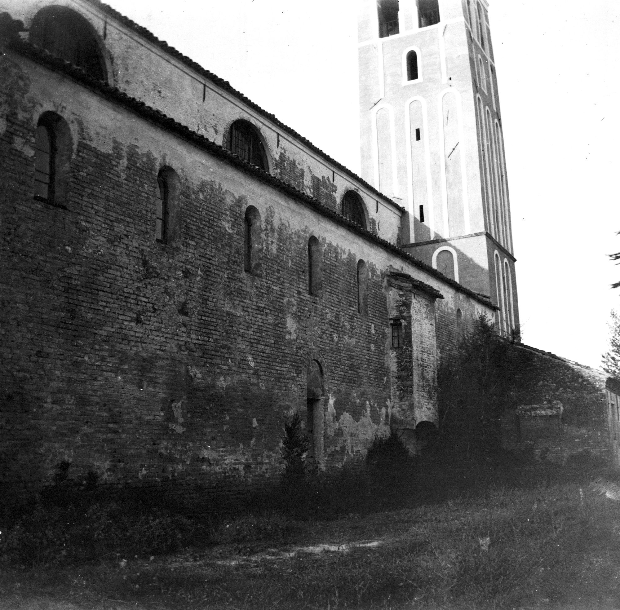 Summaga. Chiesa di Summaga del sec. X (negativo) di Ing. Ongaro (XX)