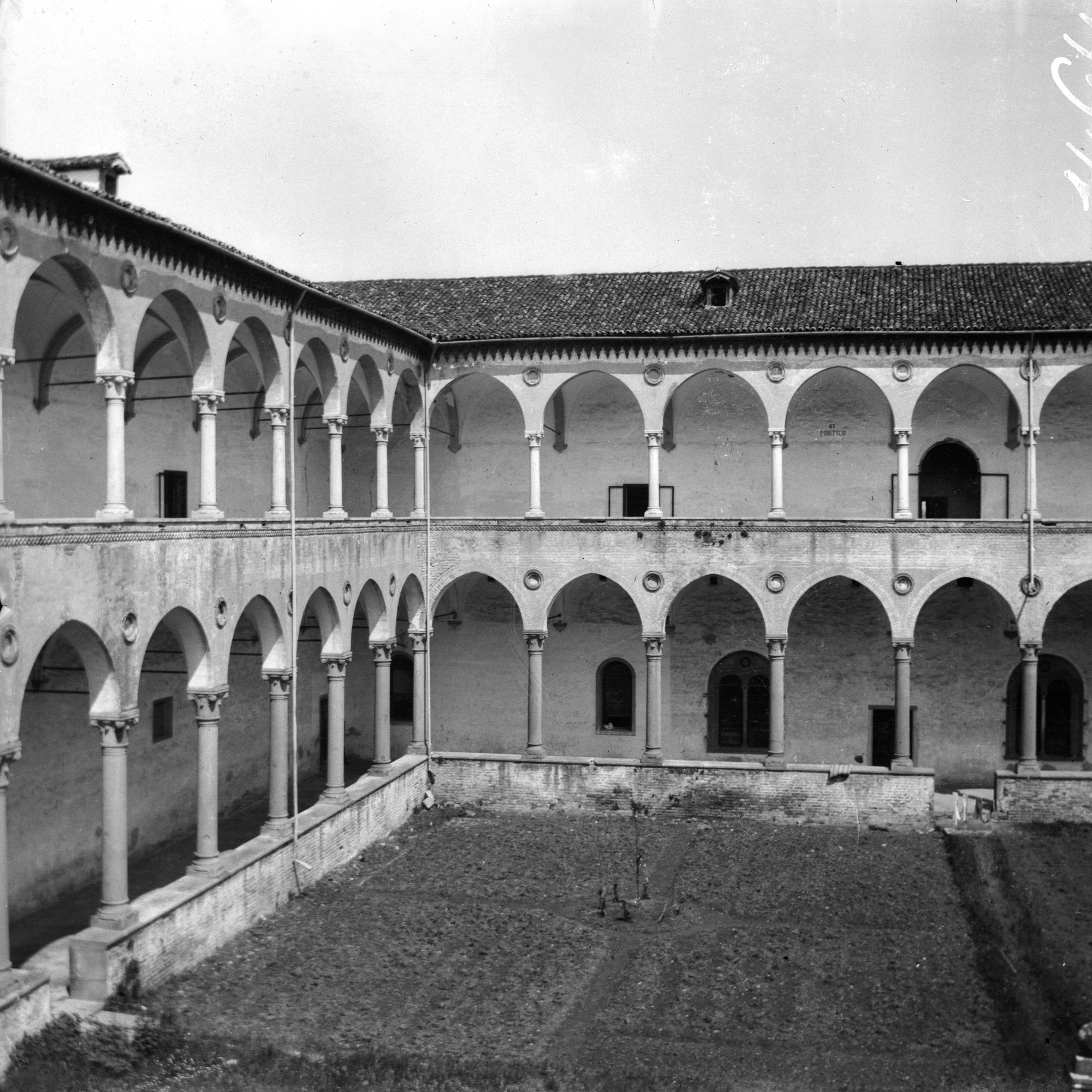 Praglia. Vedute dei Chiostri del Monastero di Praglia (negativo) di Ing. Ongaro (XX)
