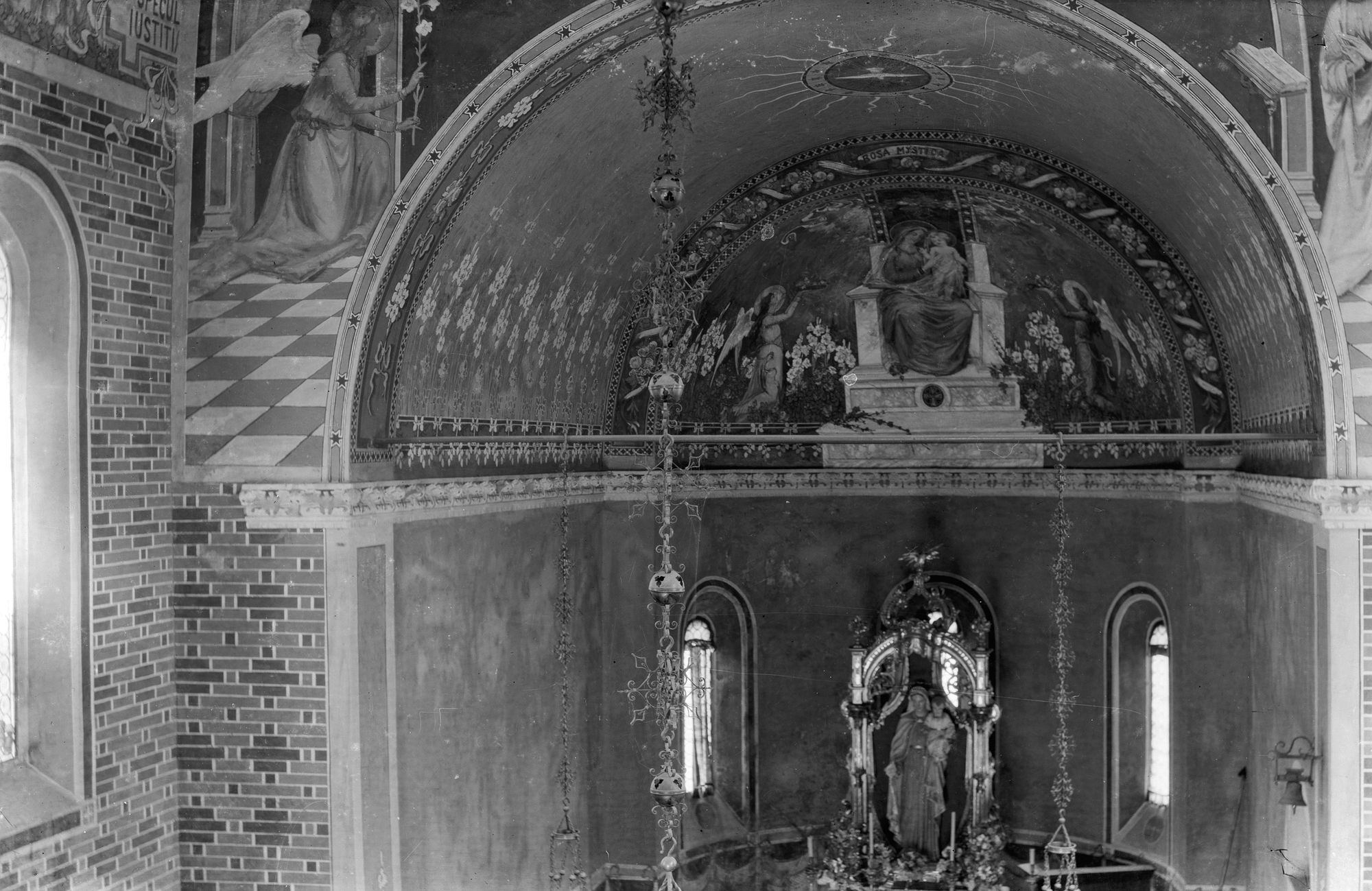San Stino di Livenza. Veduta e interno della nuova chiesa di San Stino (negativo) di Gabinetto fotografico (XX)