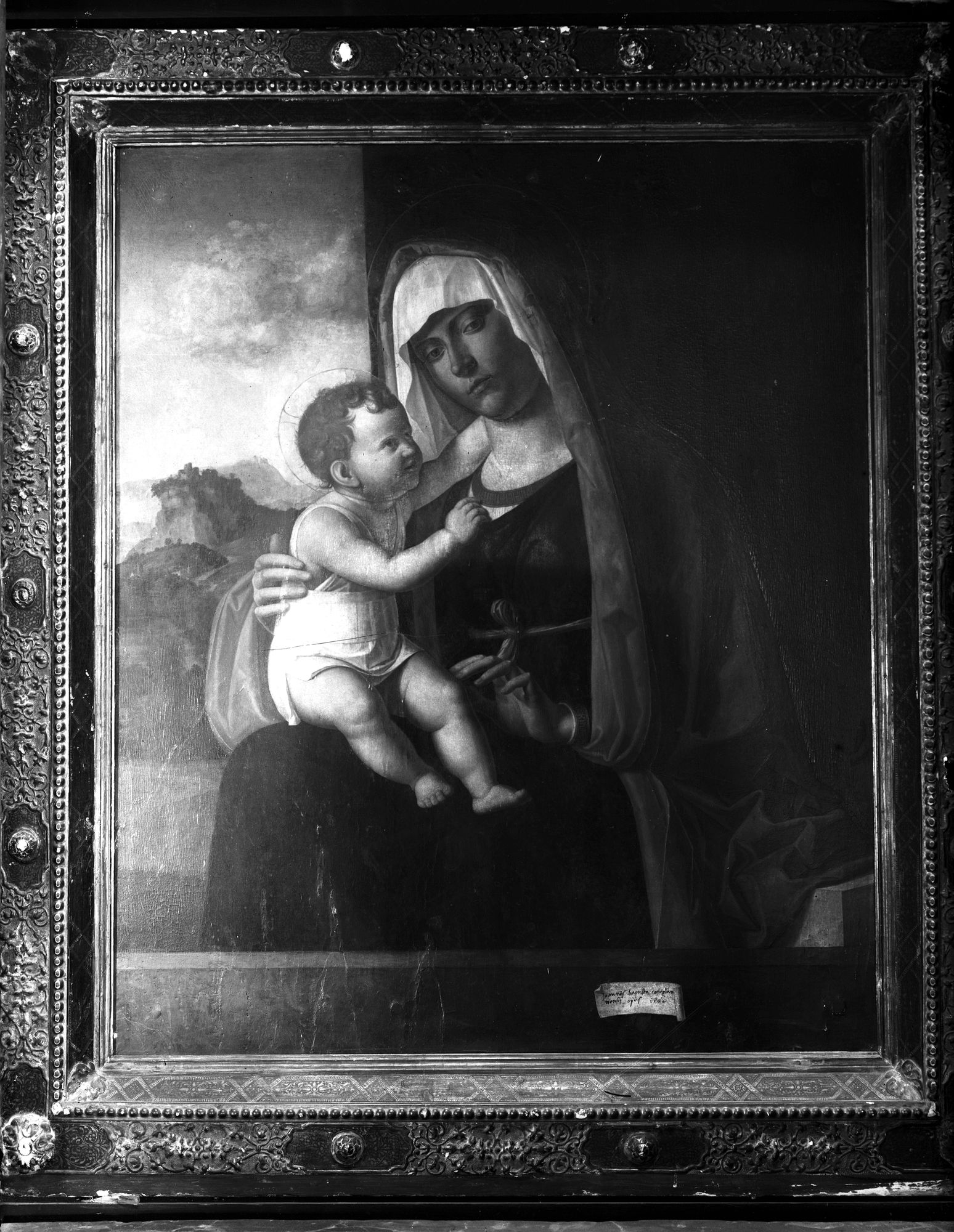 Este. Chiesa Parrochiale. Madonna e Bambino ( tavola del Cima con cornice veneziana.) (negativo) di Gabinetto fotografico (XX)