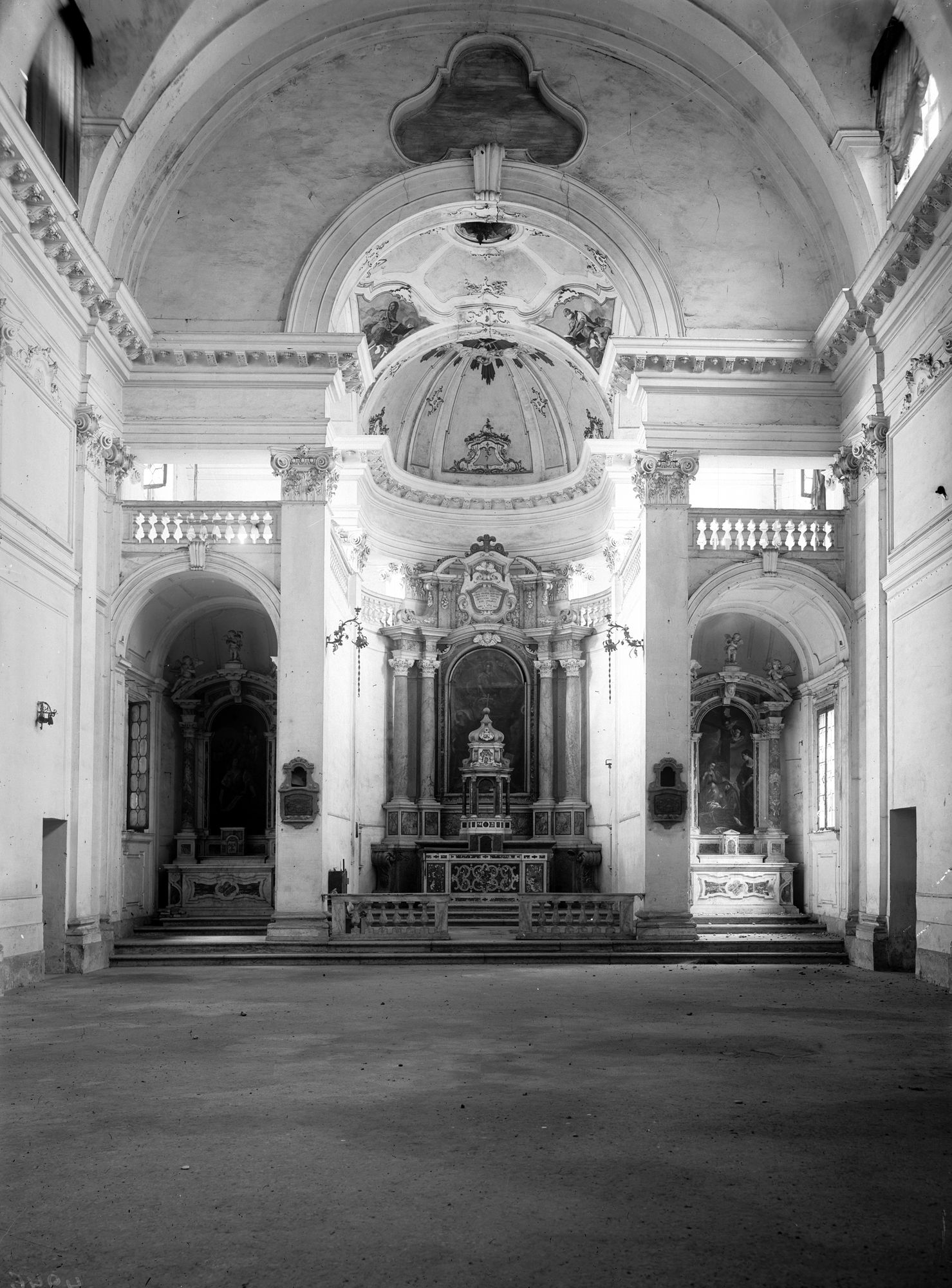 Montagnana. Interno della chiesa di San Bonetto (negativo) di Gabinetto fotografico (XX)