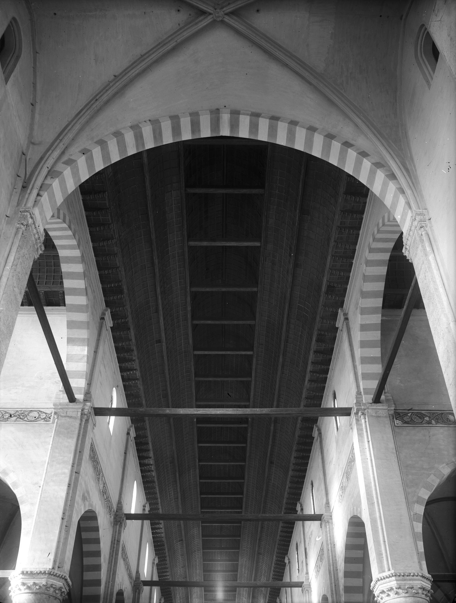 Chiesa San Nicolò. Soffito a carena della navata centrale (negativo) di Gabinetto fotografico (XX)