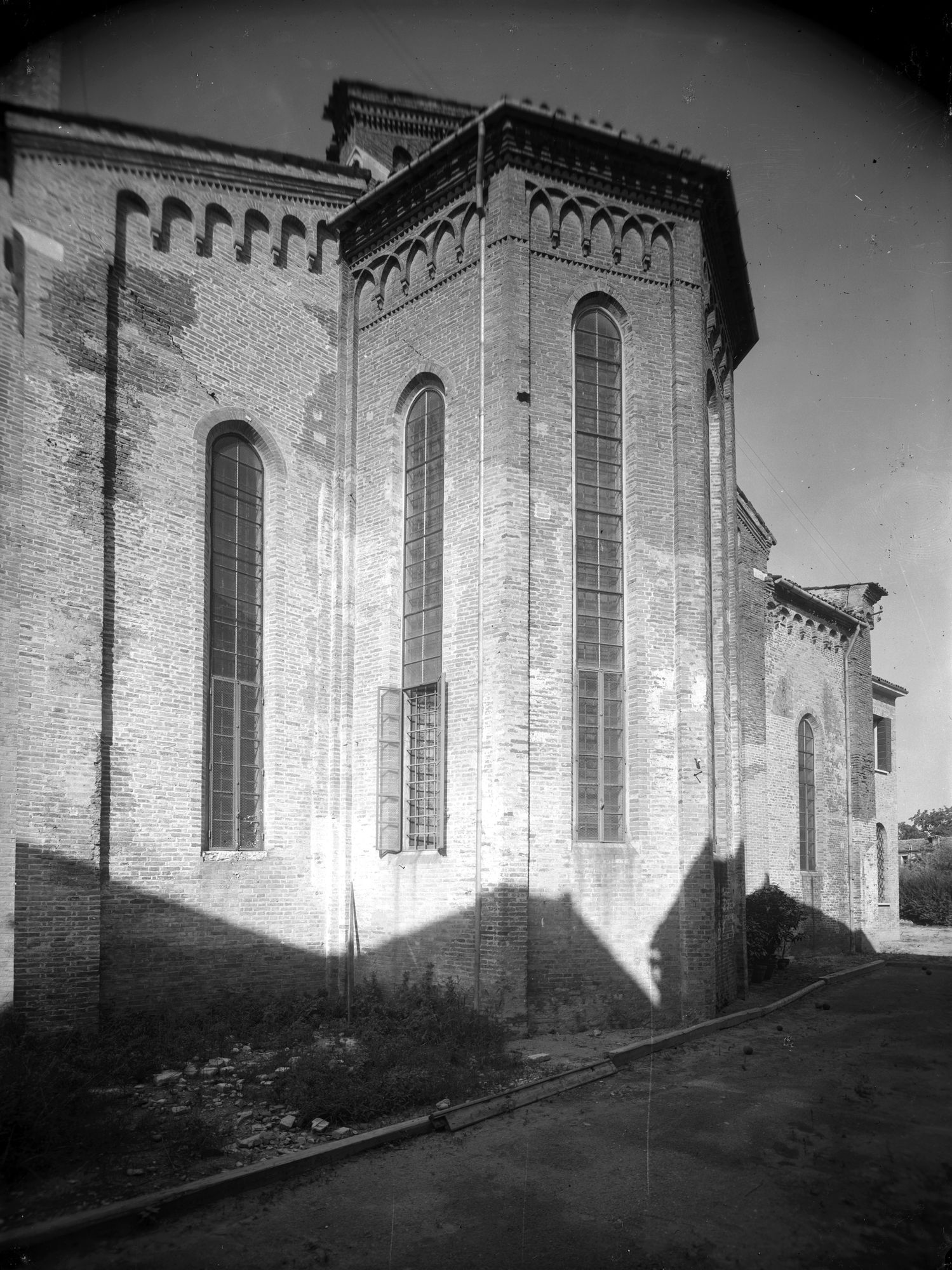 Chiesa San Francesco. Le absidi (negativo) di Gabinetto fotografico (XX)