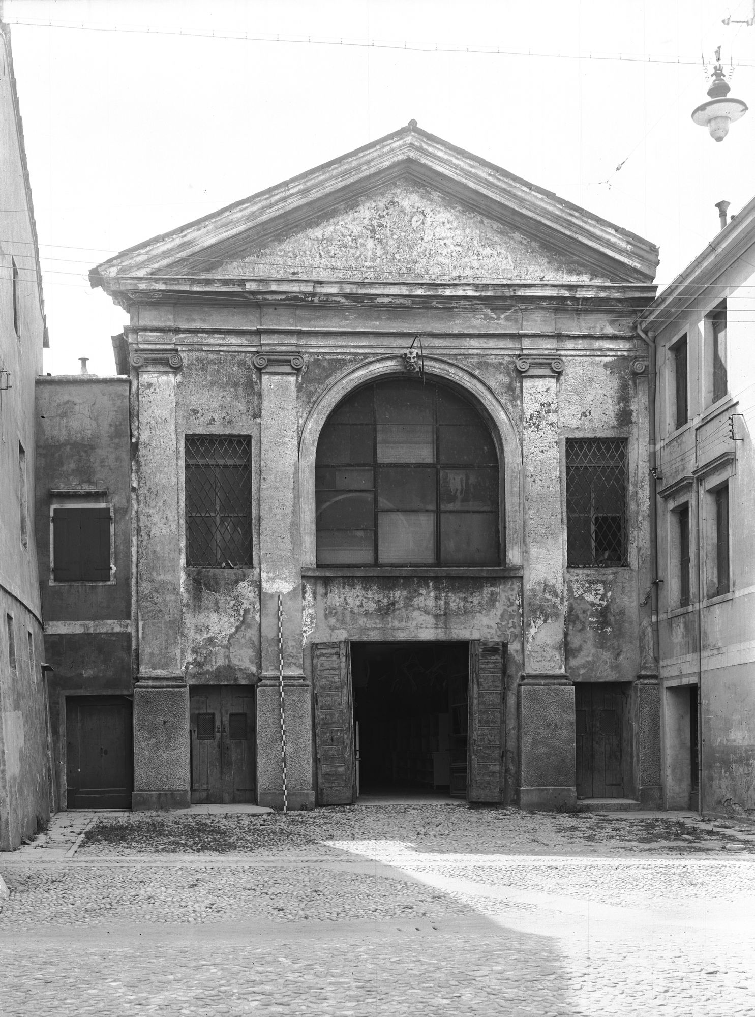 Ex chiesa di San Bartolomeo. Facciata (negativo) di Gabinetto fotografico (XX)