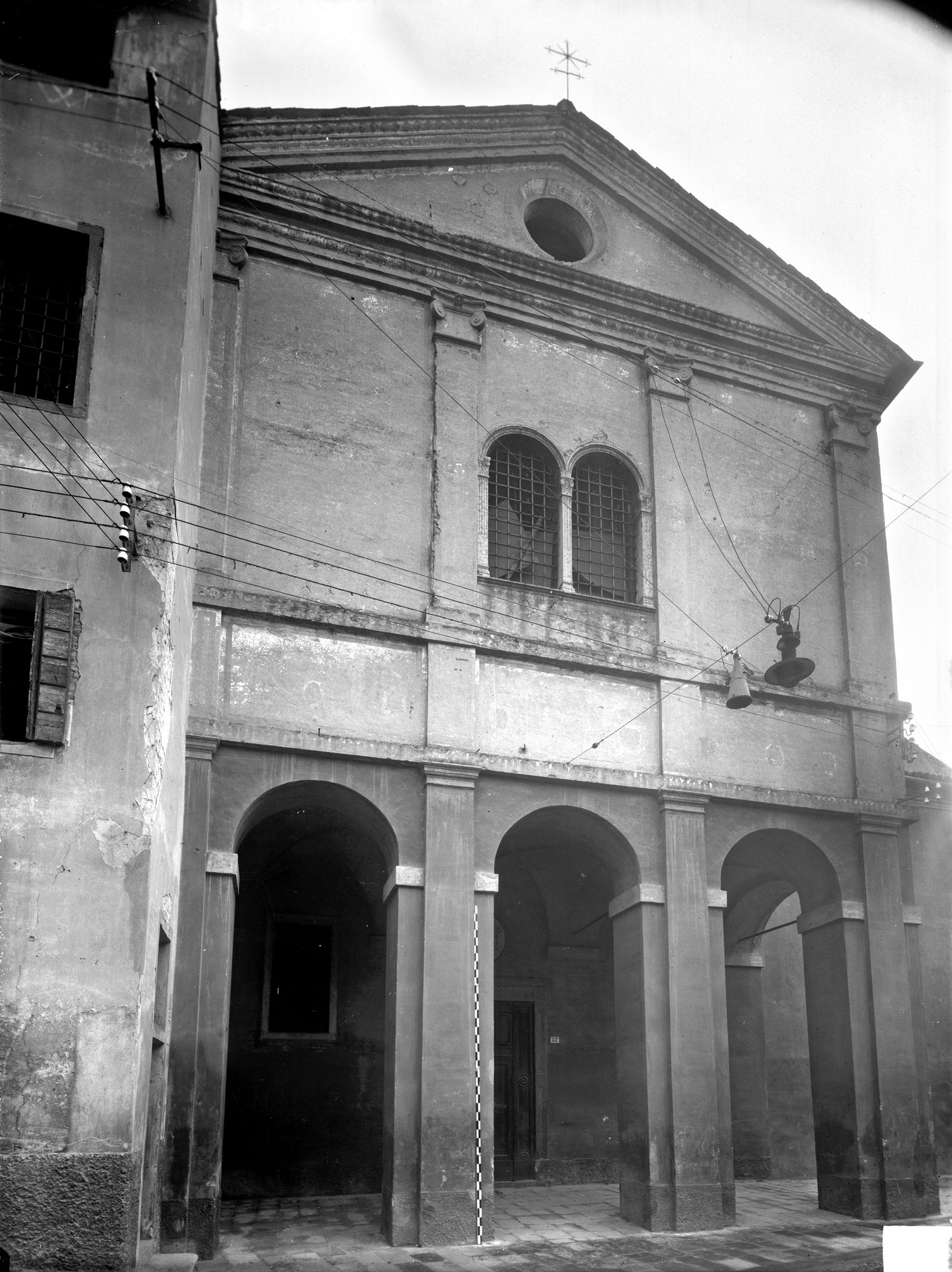 Chiesa San Francesco del sec. XIV in parte rinnovata (negativo) di Gabinetto fotografico (XX)