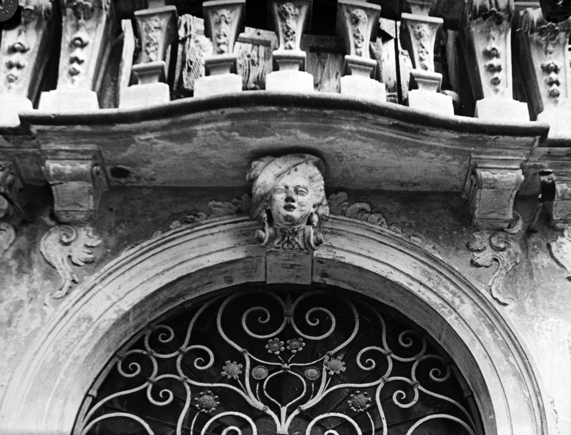 Villa Bellati. Particolare della facciata (negativo) di Gabinetto fotografico (XX)