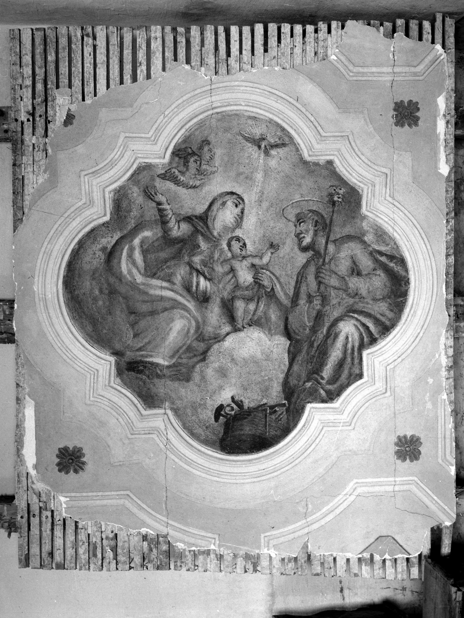 Chiesa. Affresco del soffitto parte staccata (negativo) di Gabinetto fotografico (XX)