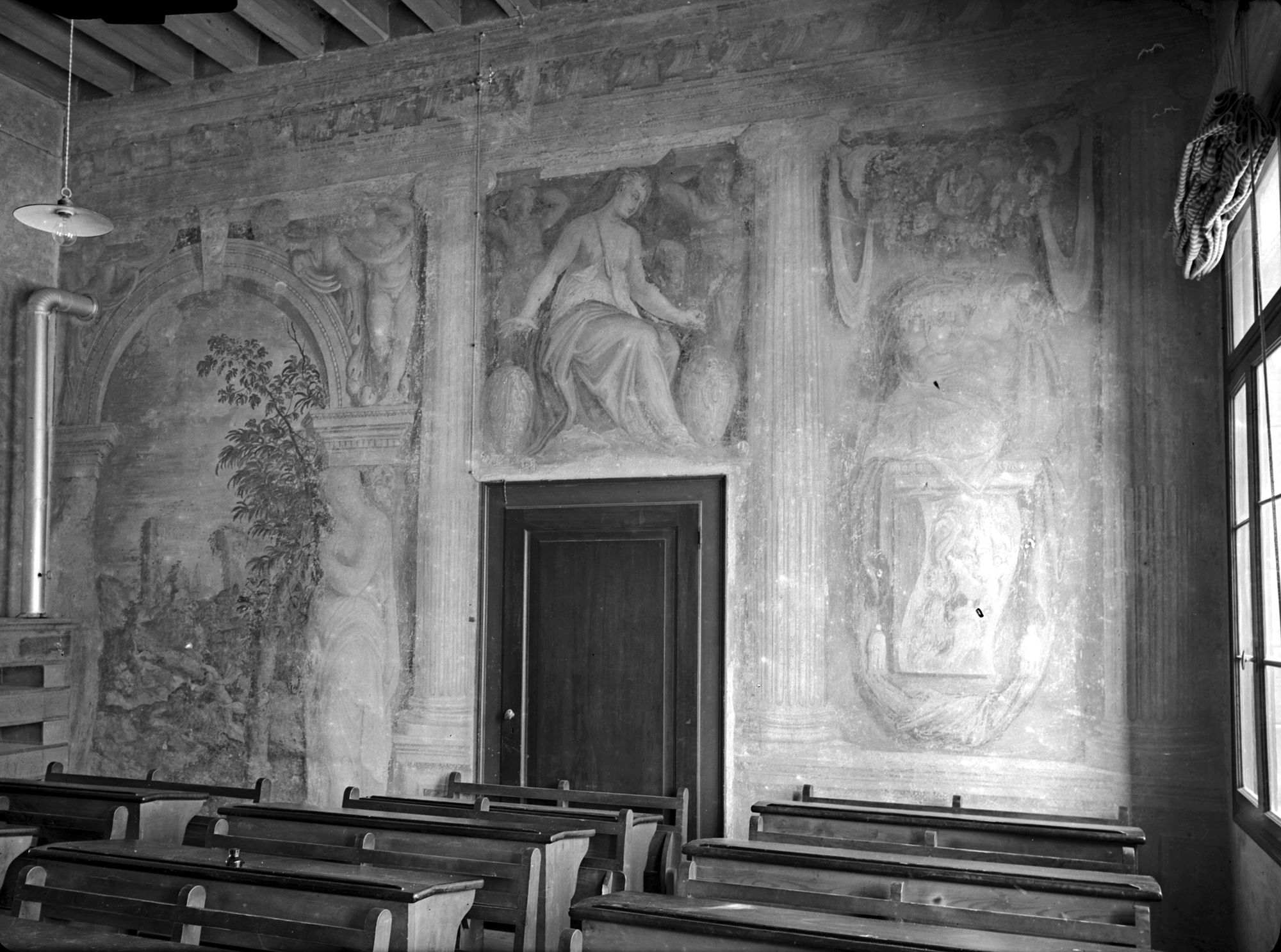Villa Pisani. Sala centrale superiore una parete affrescata (negativo) di Gabinetto fotografico (XX)