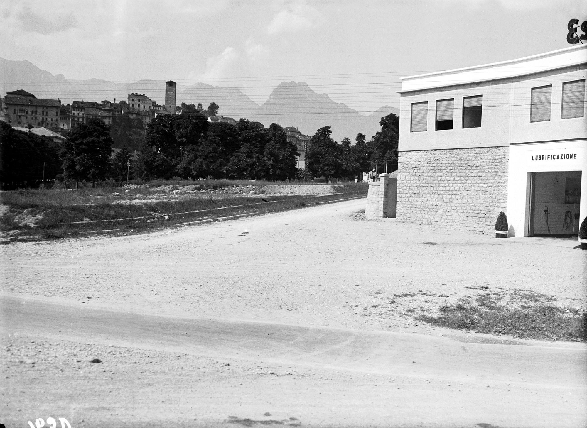 Feltre. Vedute di Feltre alto dalla stazione ferroviaria (negativo) di Gabinetto fotografico (XX)