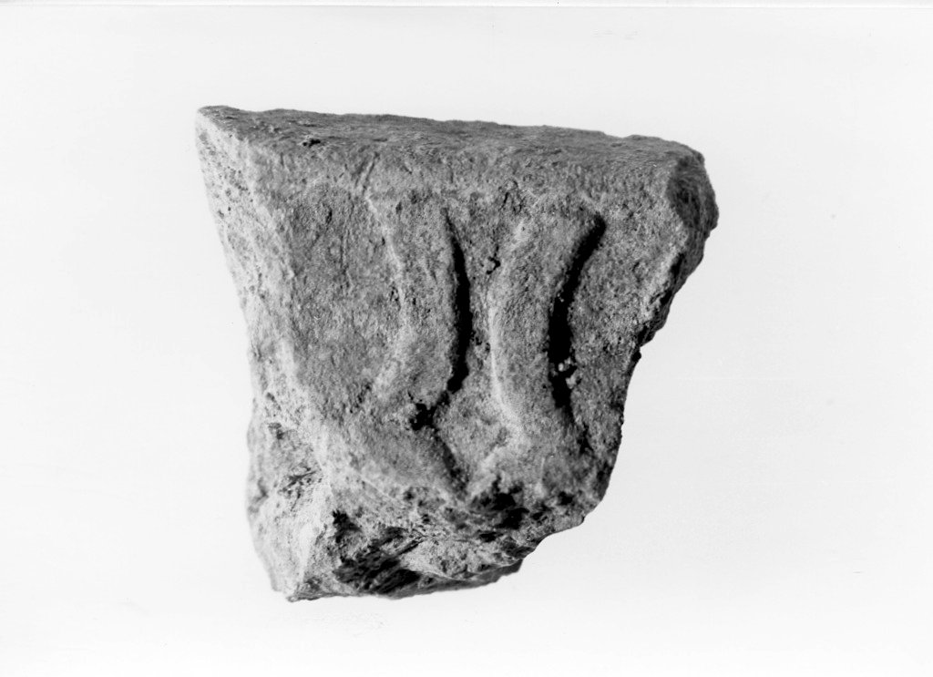 lastra di rivestimento (secc. IV a.C.-I a.C)