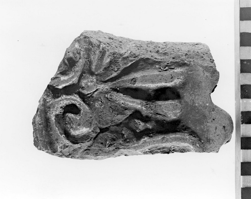 lastra di rivestimento (secc. IV a.C.-II a.C)