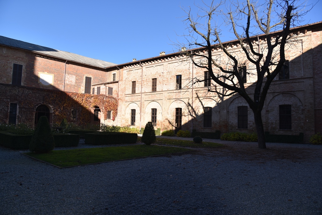 Edificio adibito a dormitorio (abbazia, cistercense) - Trino (VC)  (XVIII; XVIII; XX)