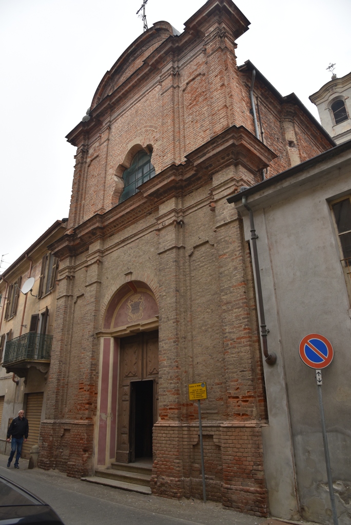 Chiesa di S. Giovanni Battista e del Gonfalone o dei Disciplinati di S. Caterina (chiesa, di confraternita) - Trino (VC)  (XIII; XVII; XVIII; XVIII)