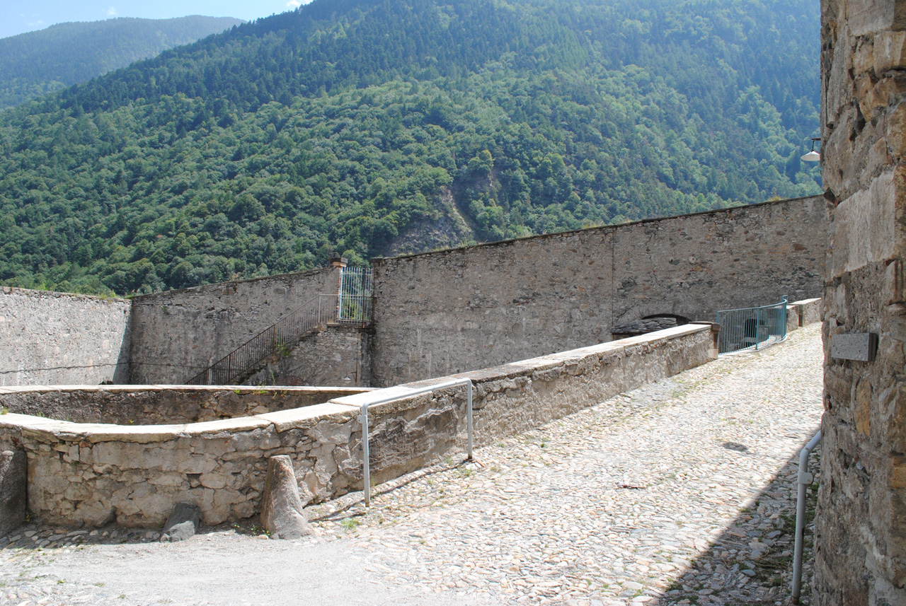 Mura del Forte di Exilles verso la Dora Riparia (mura, difensive) - Exilles (TO) 