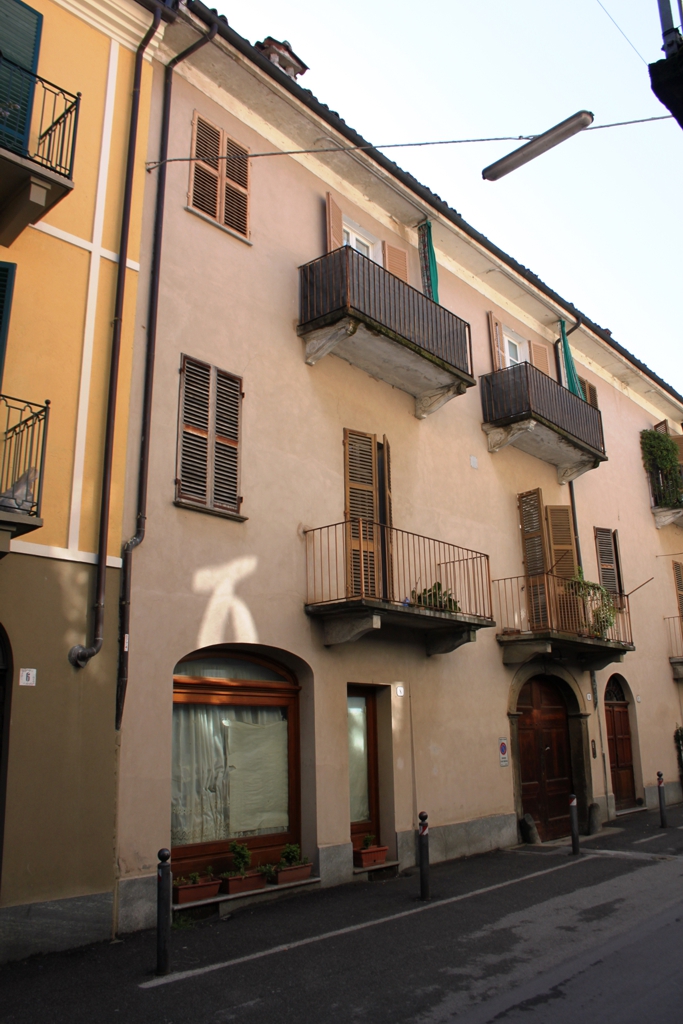 Palazzo in Via Ancina, 8 (palazzo) - Fossano (CN)  (XVII, seconda metà)