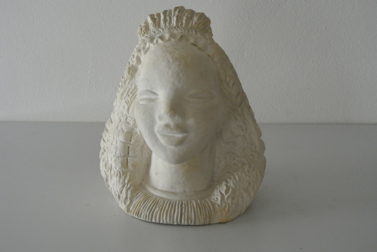 Volto, Volto di donna (scultura, opera isolata) di Giuntini, Ruffo (attribuito) (sec. XX)