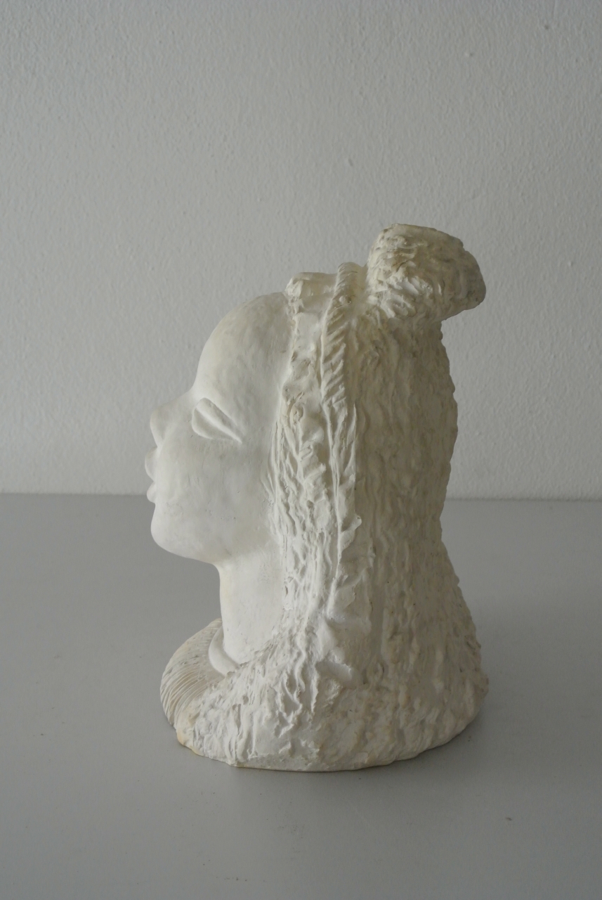 Volto, Volto di donna (scultura, opera isolata) di Giuntini, Ruffo (attribuito) (sec. XX)
