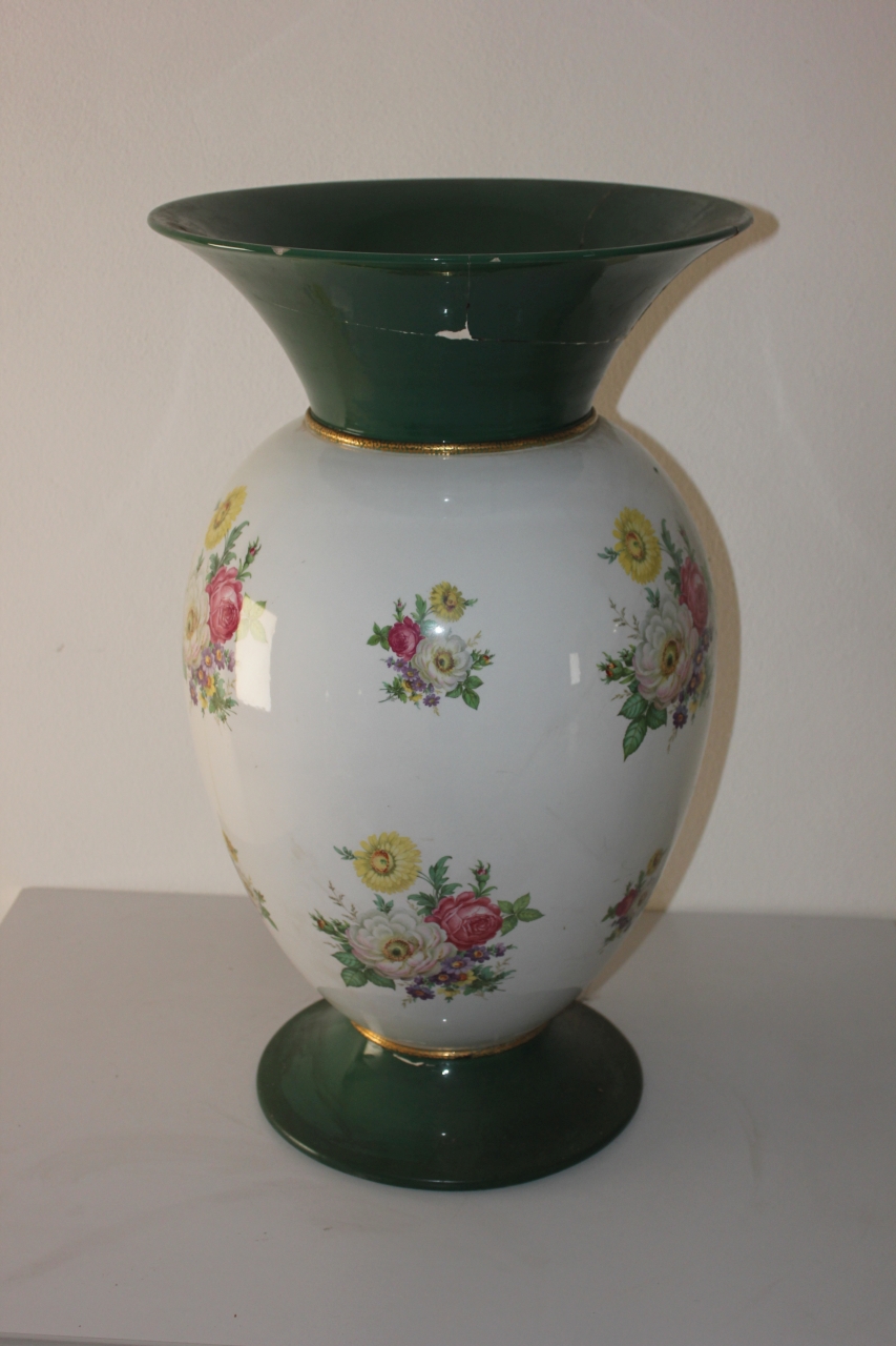 vaso, opera isolata - ambito friulano (sec. XX)