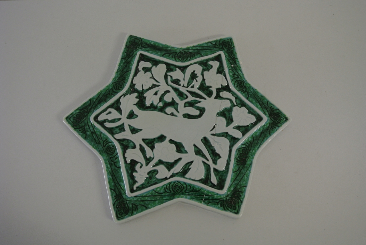 Figura di cervo (mattonella, opera isolata) - ambito veneto-friulano (sec. XIX/ XX)