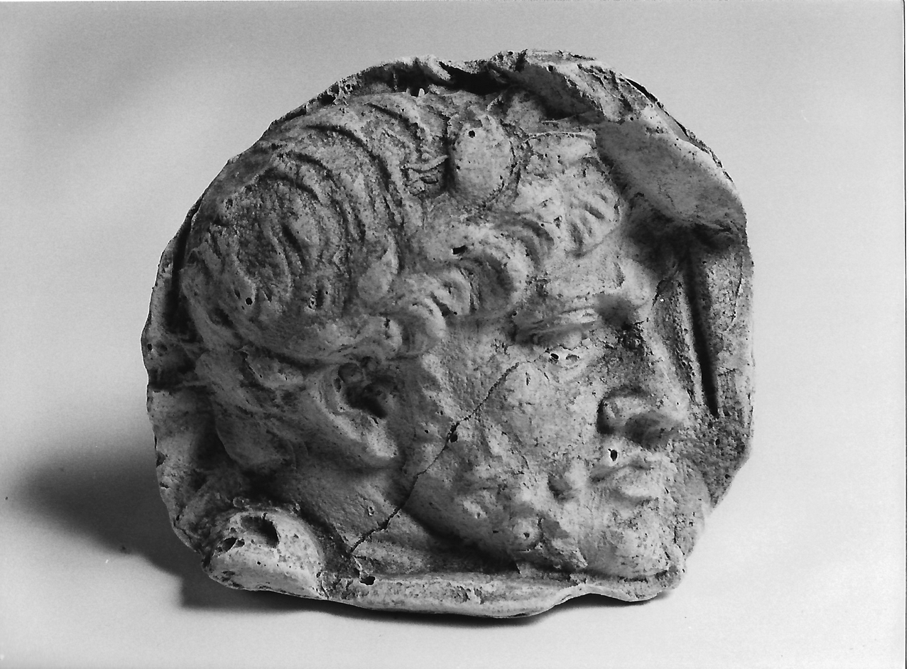 volto maschile (calco, elemento d'insieme) - Bottega tereglina (sec. XIX)
