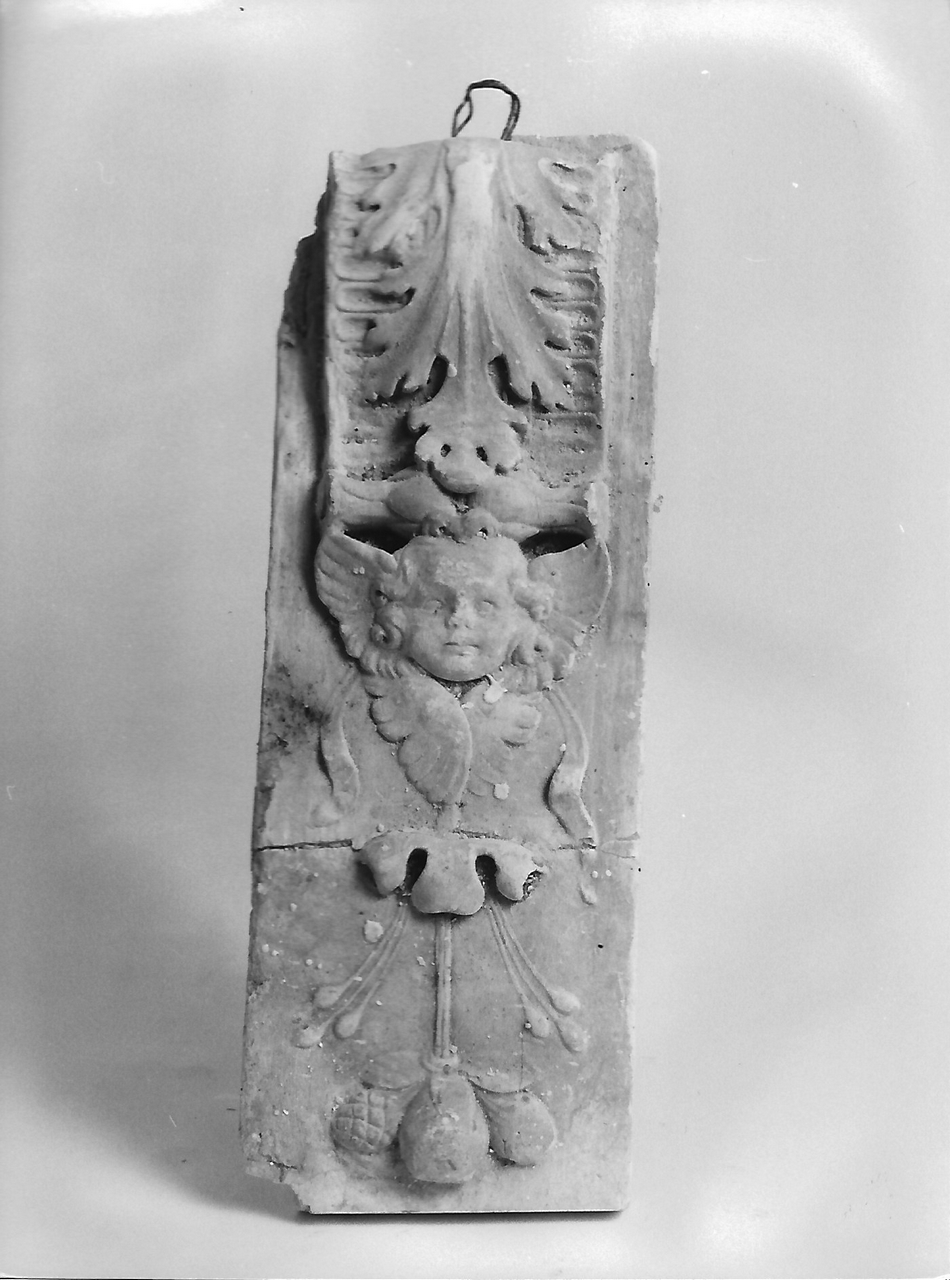 motivi decorativi a grottesche (calco, opera isolata) - produzione coreglina (secc. XIX/ XX)