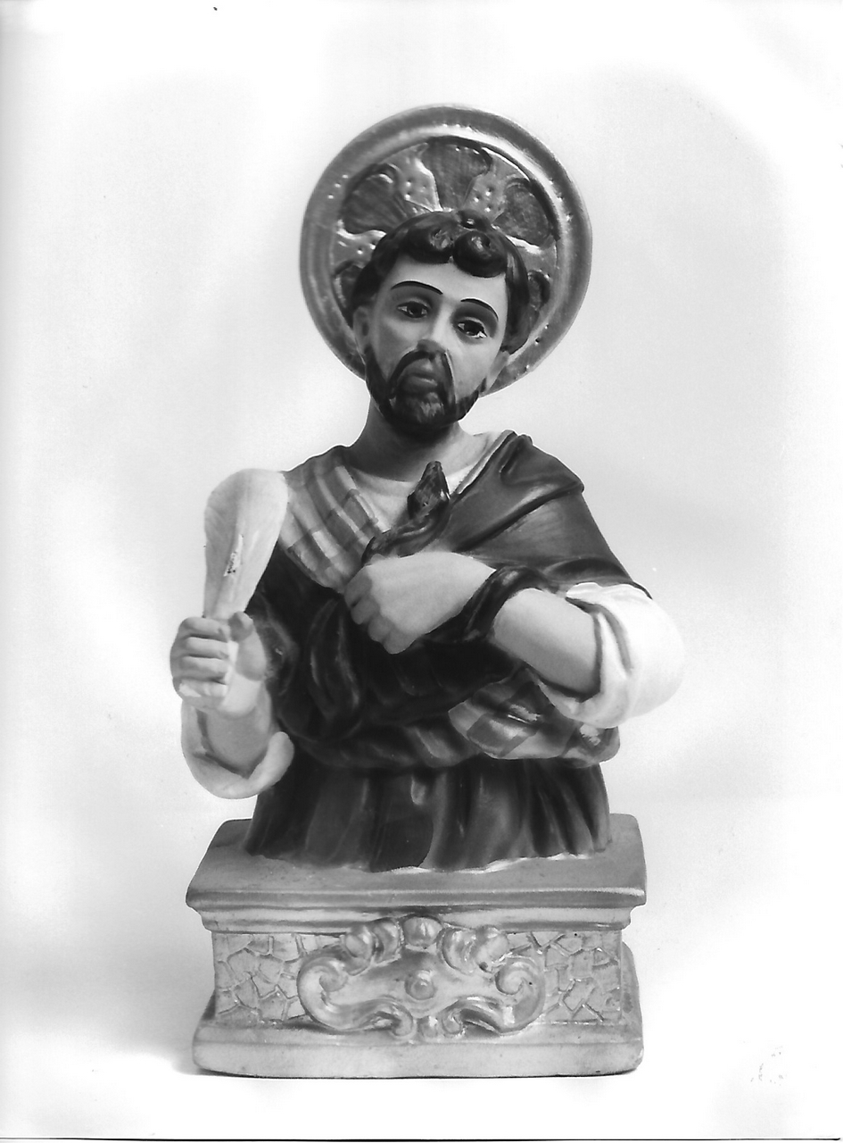 figura maschile con penna d'oca e serpente (calco, opera isolata) - produzione coreglina (sec. XX)