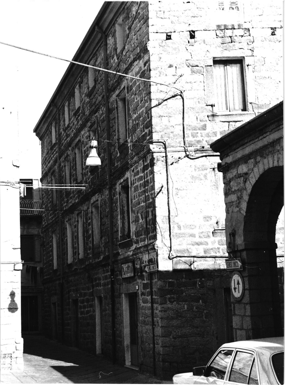 Casa bianca (casa, privata)