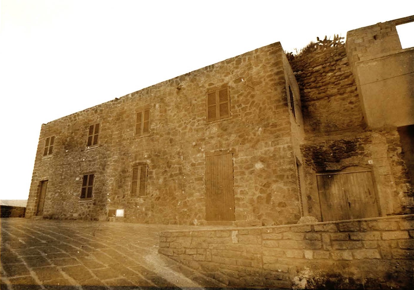 palazzo, privato - Castelsardo (SS) 