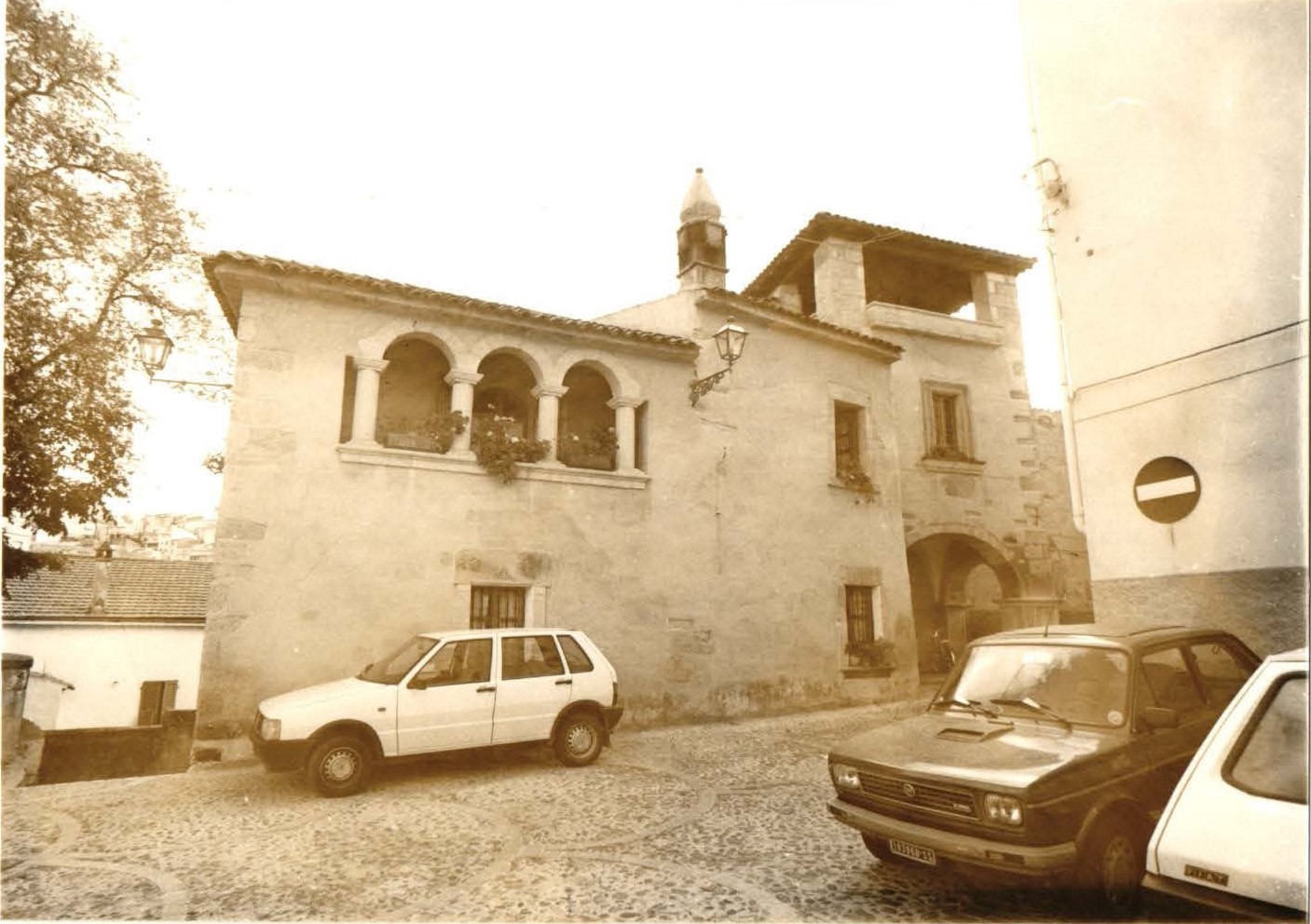 Palazzo taras saturno (palazzo, privato, padronale)
