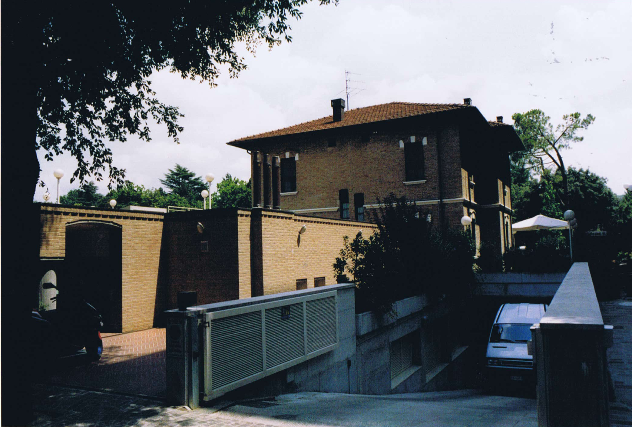Villa Poggiolini (villa, privata) - Castrocaro Terme e Terra del Sole (FC)  (XX)