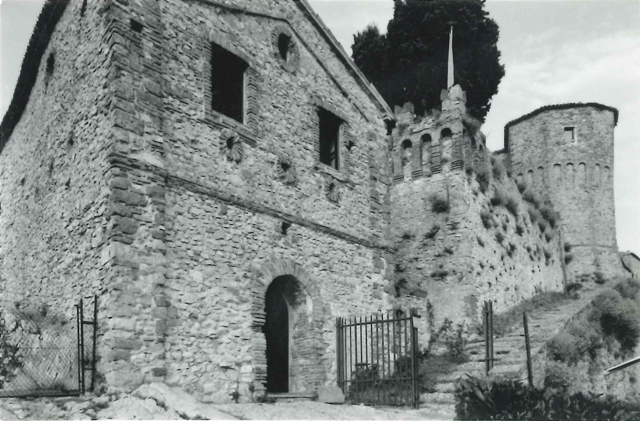 Castello di Montebello (castello, fortificato) - Poggio Torriana (RN) 