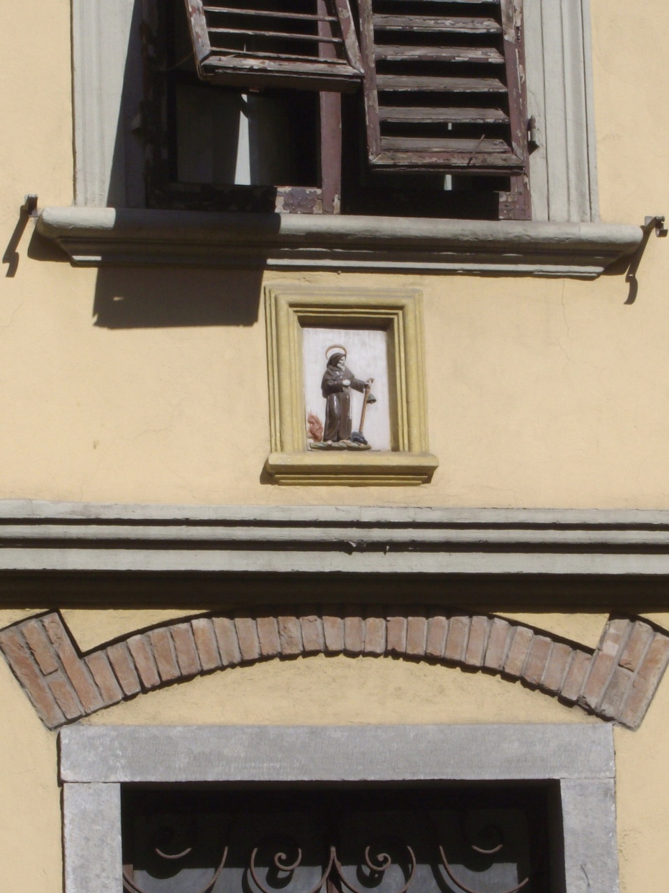 Sant'Antonio Abate (targa devozionale) di Manifattura Ginori di Doccia (ultimo quarto sec. XIX)