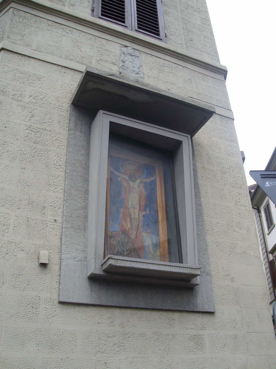 Cristo crocifisso (tabernacolo) di Vagnetti Gianni (metà sec. XX)