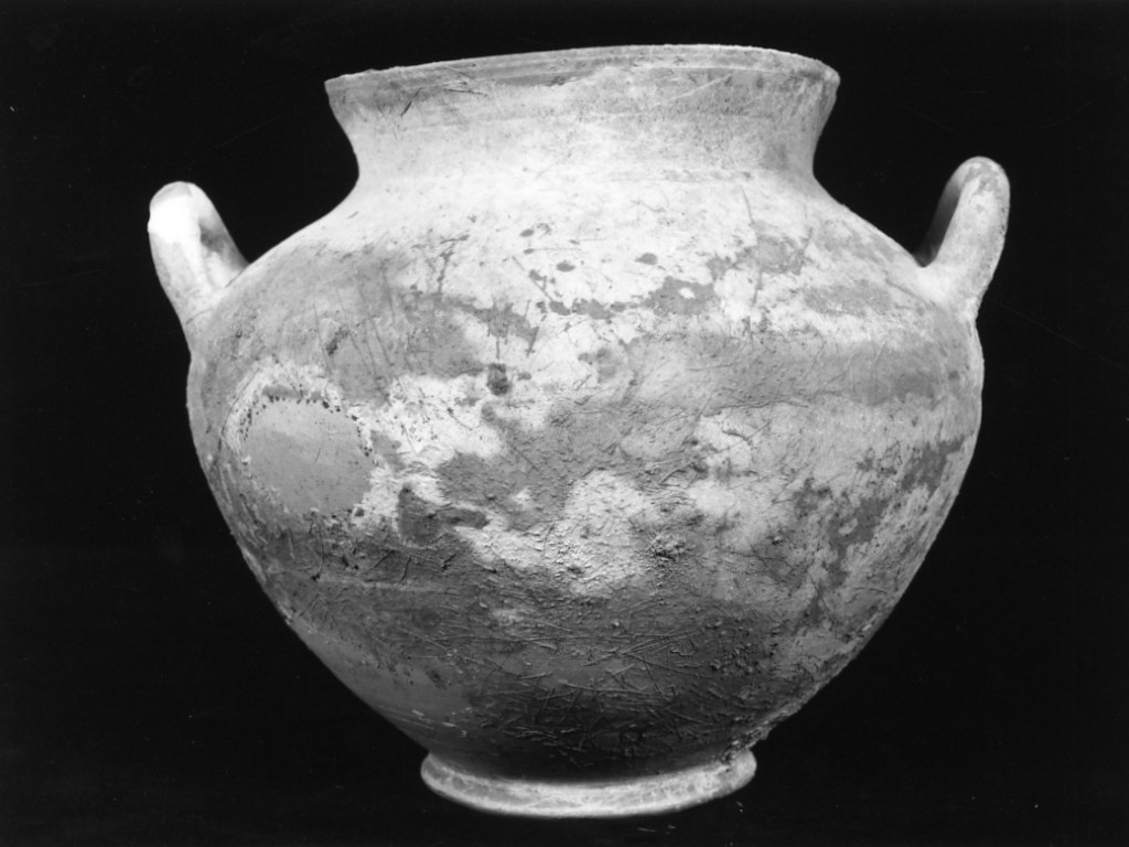 craterisco - produzione locale (fine/ inizio secc. V a.C.- IV a.C)