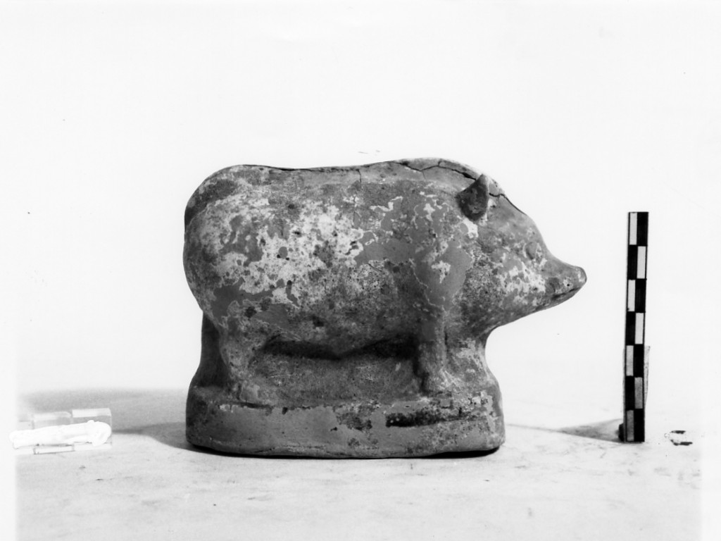 maialino (tintinnabulum) - produzione apula (secc. IV-III a.C)