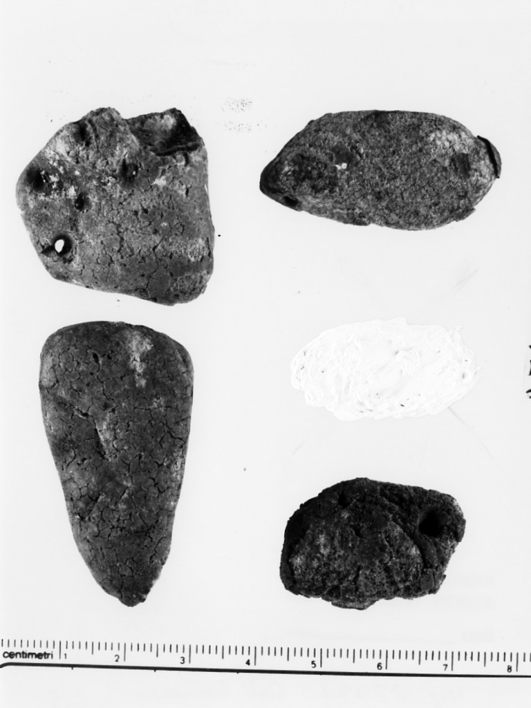 vago di collana - produzione italica (età del ferro)