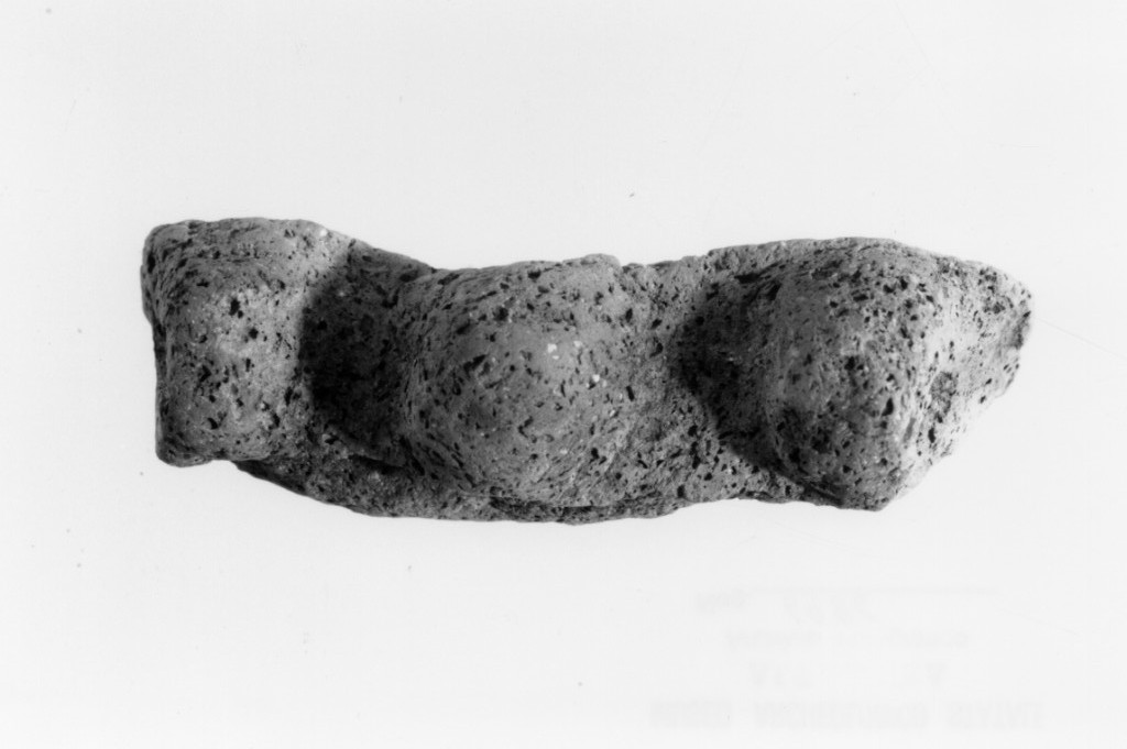 ansa/ frammento (Neolitico Medio)