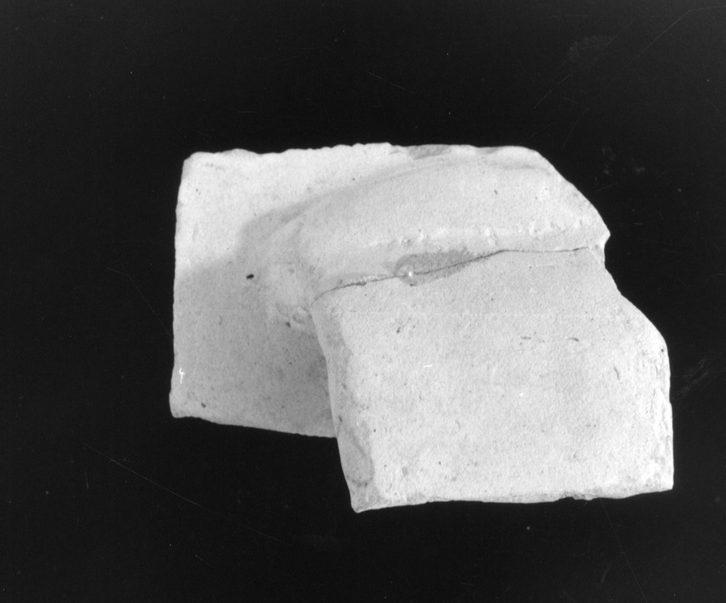 recipiente/ frammento (Neolitico Medio)