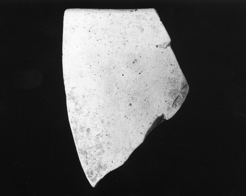 recipiente/ frammento (Neolitico Medio)