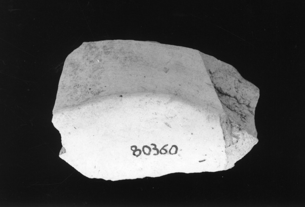 recipiente/ frammento (Neolitico medio)