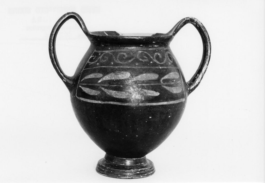 kantharos - produzione metapontina (sec. IV a.C)