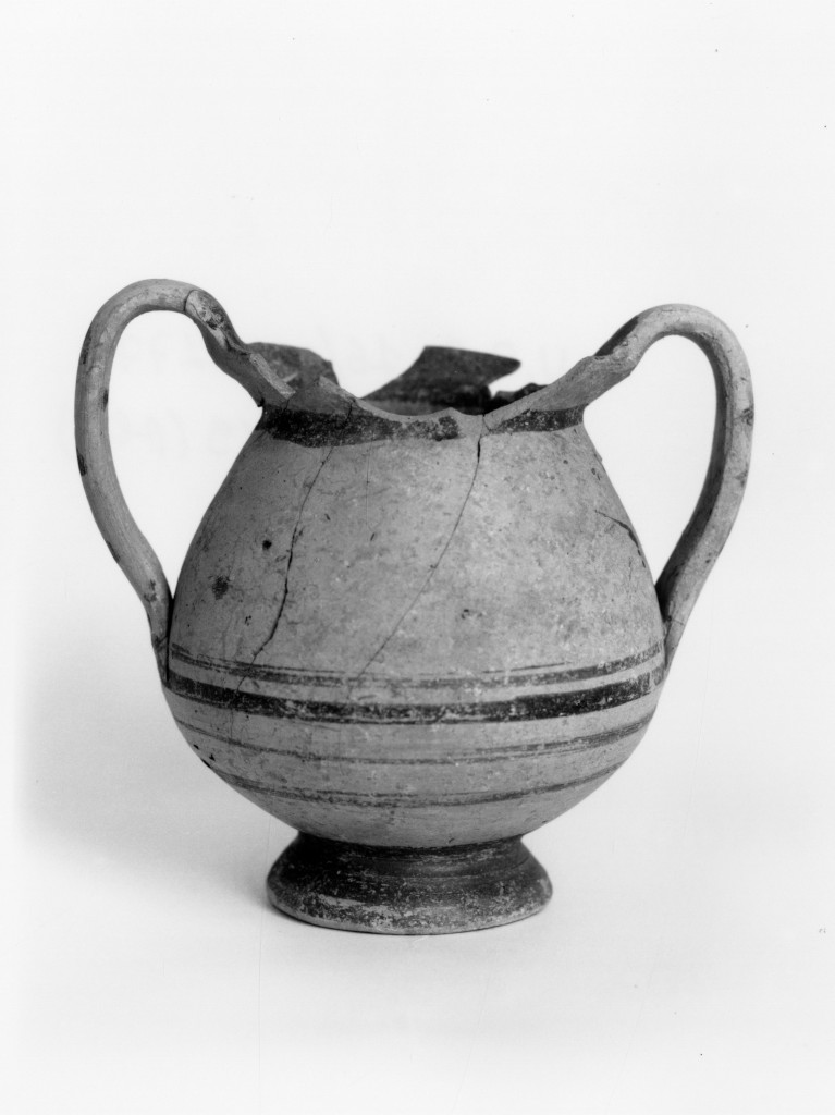 kantharos - produzione peucezia (sec. IV a.C)