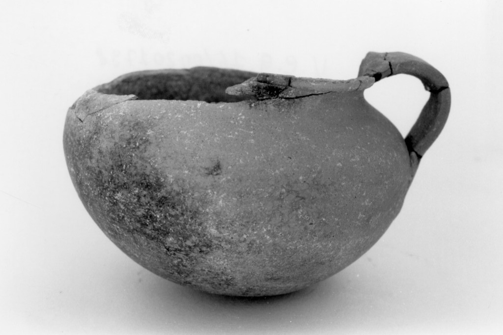 chythra - produzione peucezia (sec. IV a.C)