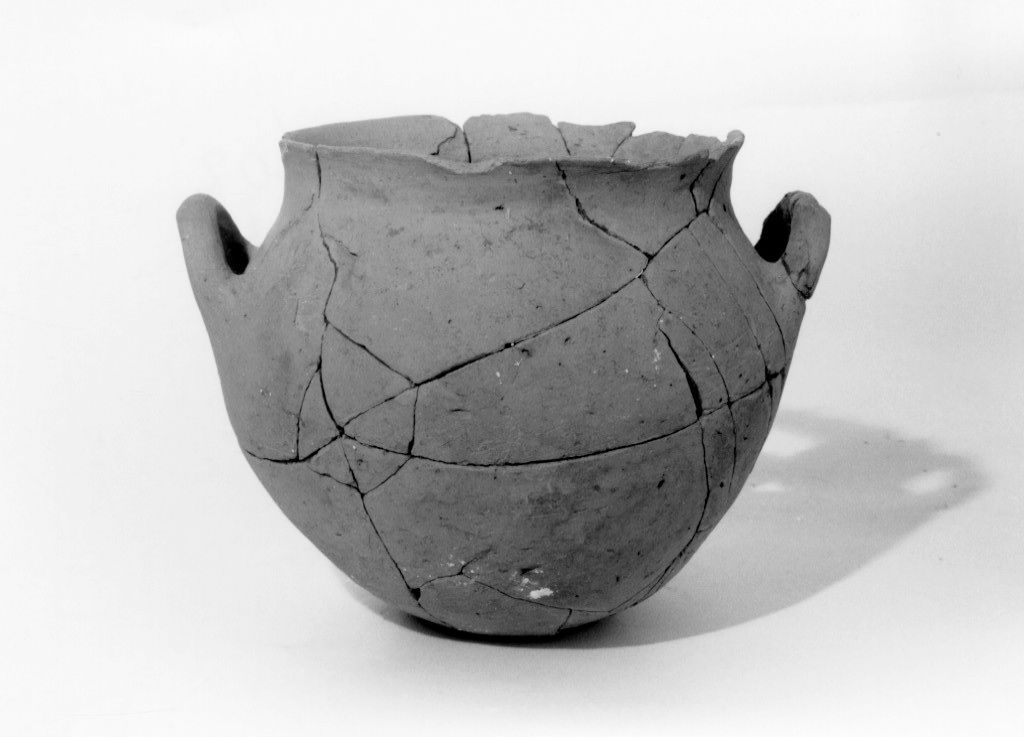 olla - produzione peucezia (sec. VI a.C)