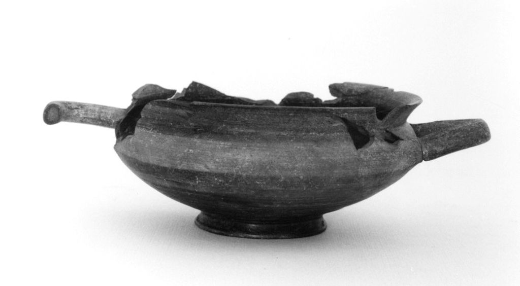 kylix, tipo ionico (sec. VI a.C)