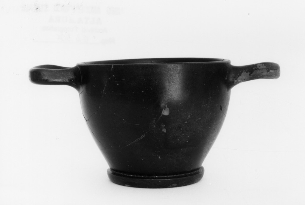 skyphos - produzione coloniale (sec. IV a.C)