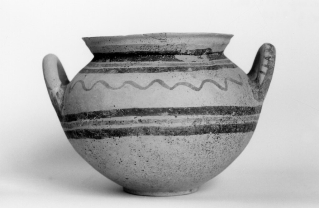 olla - produzione enotrio-peucezia (sec. VI a.C)