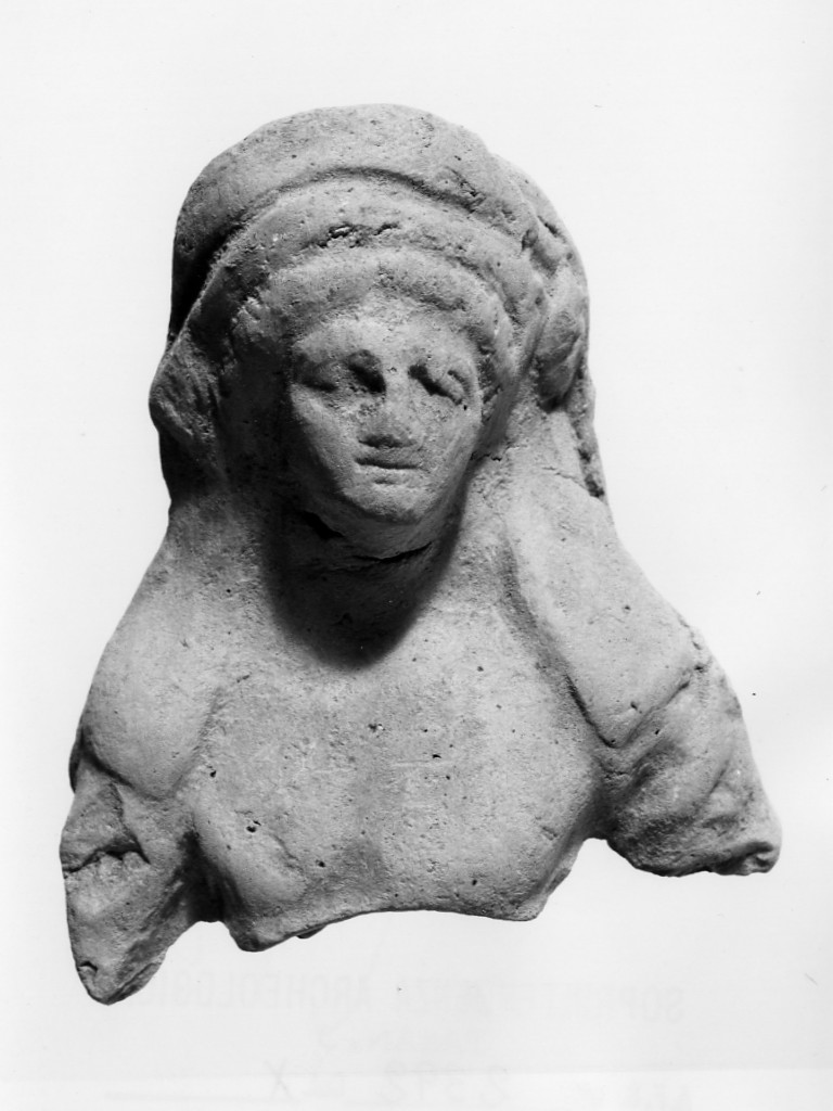 Dioniso (terracotta figurata) - fabbrica locale (sec. IV a.C)