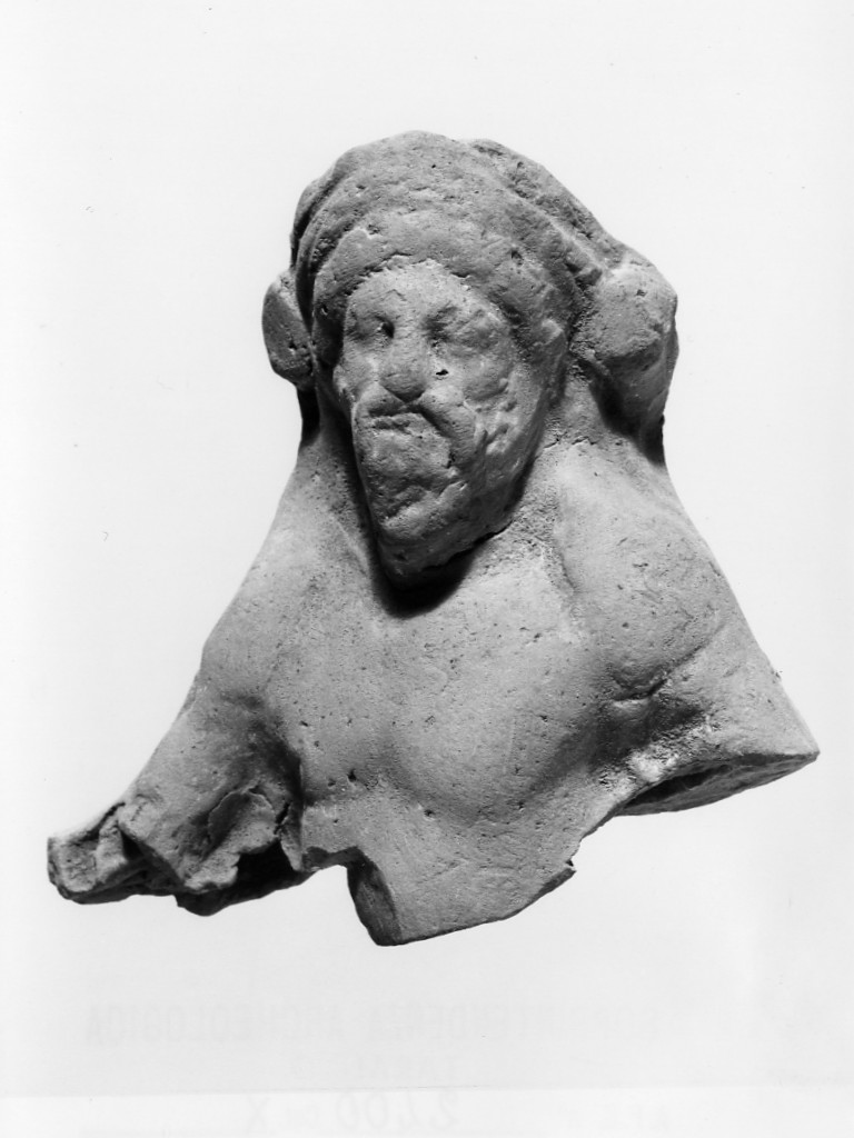 Dionysos-Hades (busto maschile) - fabbrica locale (sec. IV a.C)