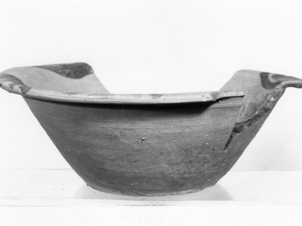 bacino - fabbrica locale (sec. XV d.C)